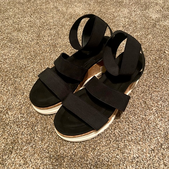 Pierre Dumas Shoes - Pierre Dumas Black Wedges